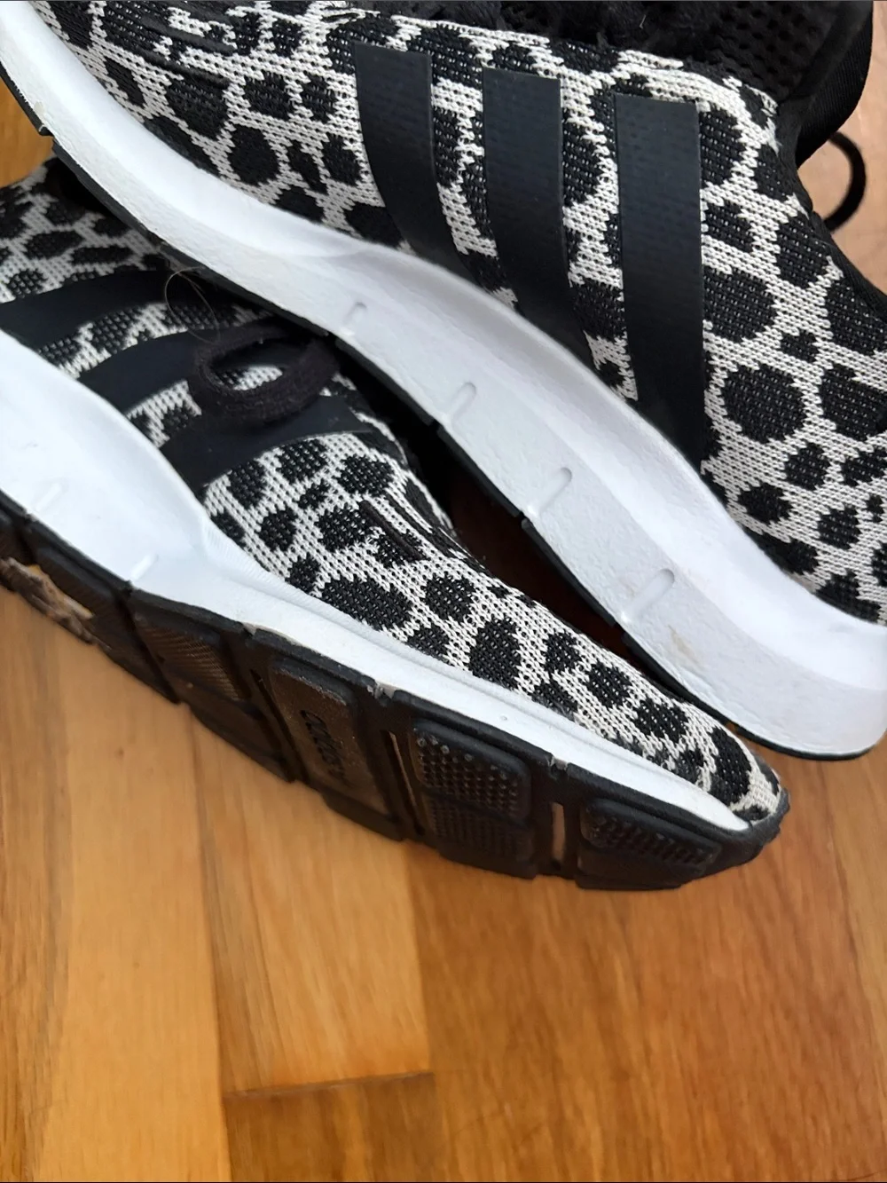 Women’s Adidas Black and White leopard Patterned Knit Sneakers
